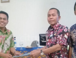 Kementerian Pertanian Berikan Bantuan Ternak Ayam Petelur di 4 Kecamatan Kabupaten Cirebon