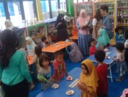 Puluhan Anak Usia Dini Ikuti Kegiatan Literasi di Perpustakaan 400