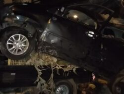 Tabrakan Beruntun di Cilimus Libatkan Dua Mobil dan Tiga Motor