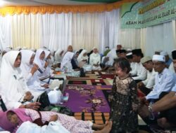 Ratusan Jemaah Nurul Albaar Kuningan Gelar Maulid Nabi Muhammad