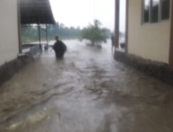 SMK Cibening Terendam Banjir
