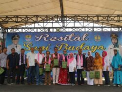 Eti: “Pelajar Berjiwa Seni Mudah Bergaul”