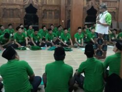 Turun Gunung, Kiai Muda NU Gembleng Ratusan Kader Ansor Jabar