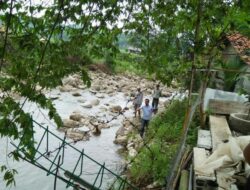 Siswa SD Tewas Tenggelam di Sungai Cibodas