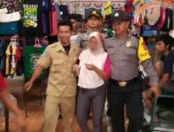 Pura-Pura Beli Sembako, Seorang Wanita Curi HP Pedagang