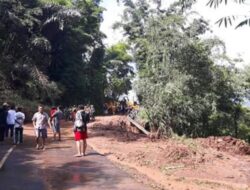 Tanah Longsor Tutup Akses Cikijing-Kuningan, Ini Jalur Alternatifnya