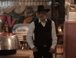 Aktor Senior Robby Sugara Bintangi Film Jangan Sendirian