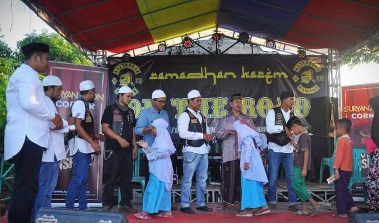 Baztardos Cirebon Adakan Pengajian Umum dan Santuni