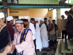 Ratusan Warga Majalengka Salat Id Hari Ini