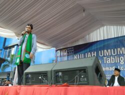 Ribuan Jemaah Padati Kuliah Umum dan Tablig Akbar UAS di UGJ 