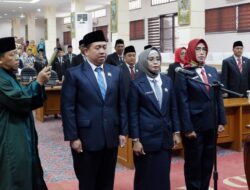 Sah! Pimpinan Definitif DPRD Kota Cirebon Dilantik