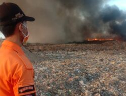 TPA Kopiluhur Terbakar, Asap Hitam Hantui Warga Sekitar
