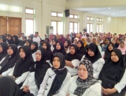 Ratusan Eks Buruh Migran Dapat Modal Usaha