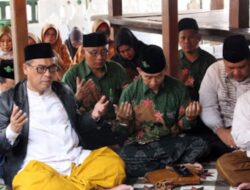 Muslimat NU Kuningan Ziarah ke Makam Sunan Gunung Jati