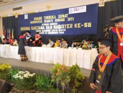 UGJ Wisuda 900 Lulusan Sarjana dan Magister