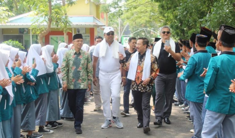 Ponpes AlMizan Jalin Kemitraan dengan Pengusaha Luar