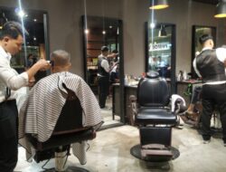 Redbox Barbershop Hadirkan Layanan Premium di Opus Warehouse