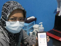 Gunakan Mobile JKN, Dokter Esah Manfaatkan Fitur Konsultasi