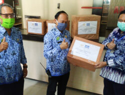 Herman Khaeron Beri Bantuan Alkes untuk RSUD Arjawinangun