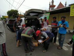 Jurnalis Cirebon Berbagi dengan Masyarakat Terdampak Covid-19