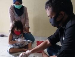 Kirei, Balita dari Cirebon yang Sumbang Tabungan untuk Beli APD