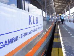 KAI Perpanjang Pembatalan Perjalanan Kereta Api Reguler