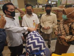 Dianggap Abaikan PSBB, Pansus Covid-19 “Semprot” Pengelola Swalayan