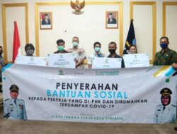 Pemda Kota Cirebon Salurkan Bantuan untuk Karyawan yang Terkena PHK