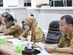 Disdukcapil Beri Penjelasan terkait Antrean Warga Sejak Subuh