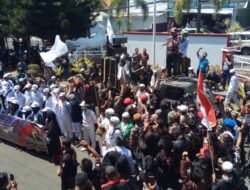 Dianggap Lecehkan Pesantren, Ketua DPRD Kuningan Dituntut Mundur