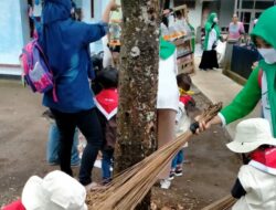 Bumdes Banjaran Edukasi Pengelolaan Sampah kepada Anak Usia Dini