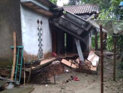 Longsor di Desa Jatisari, Empat Rumah Rusak