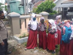 Program Polisi Cinapel Ajak Pelajar Patuhi Protokol Kesehatan