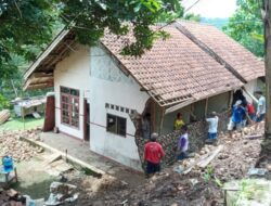 LPBI NU Bantu Korban Longsor di Sindangwangi