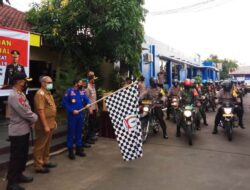 Kapolda Jabar Lepas Distribusi Bansos di Kuningan