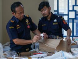 Bea Cukai Cirebon Sita 2,6 Juta Batang Rokok Ilegal