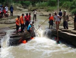 [BREAKING NEWS] Terpeleset saat Mancing di Sungai, Seorang Bocah di Argasunya Tenggelam