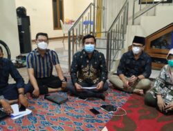 Ketua DPRD Kota Cirebon Beri Keterangan Soal Proposal ke Perusahaan