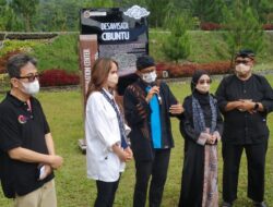 Menparekraf Sandiaga Gandeng Cinta Laura Promosikan Desa Wisata Cibuntu