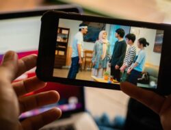 MAXstream Rilis Serial Orisinal Sajadah Panjang