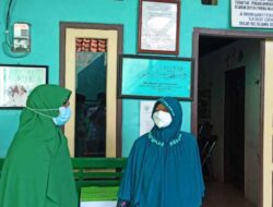 BPJS Kesehatan Cirebon Serahkan Bantuan Melalui Program THR Dhuafa