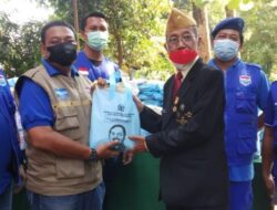 HUT ke-76 RI, Herman Khaeron Bagikan Bingkisan kepada Para Veteran