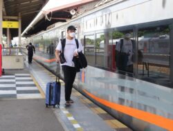 Anak di Bawah 12 Tahun Tak Boleh Naik KA