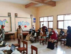 Pelajar di Majalengka Antusias Divaksin