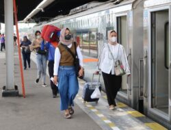 Mulai 26 Oktober, Beli Tiket KA Wajib Pakai NIK