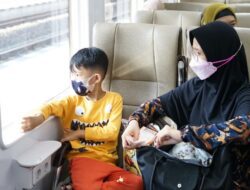 Anak di Bawah 12 Tahun Boleh Naik Kereta Api Lagi