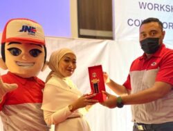 JNE Ajak Emak-Emak Jago Bisnis Online