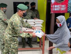 HUT ke-61 Kostrad, Yonif Raider 321/GT Bagi-Bagi Sembako