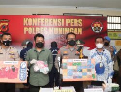 Komplotan Ganjal ATM Asal Sumsel Dibekuk Polres Kuningan