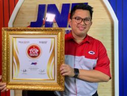 JNE Raih Indonesia Top Digital PR Award Kategori Jasa Pengiriman